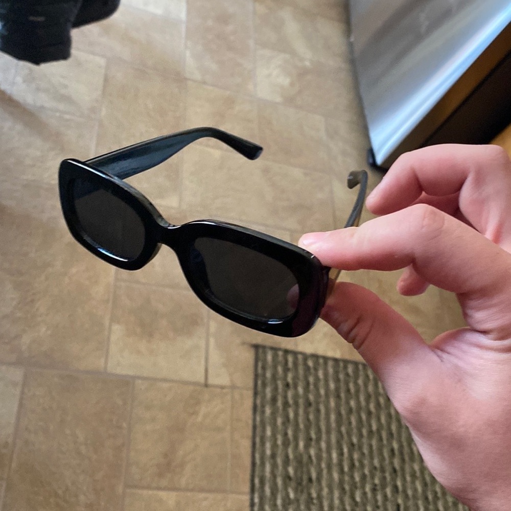 sunglasses